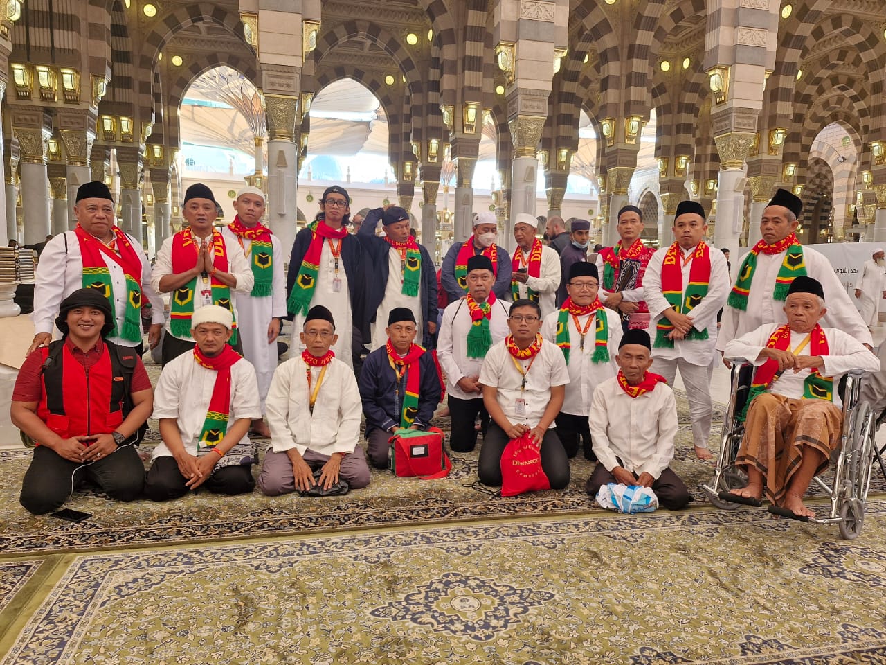 Pengunjung Raudhah Masjid Nabawi Mengalami Kenaikan Pesat, Pemerintah Arab Saudi Terapkan Izin Masuk Menggunakan Aplikasi
